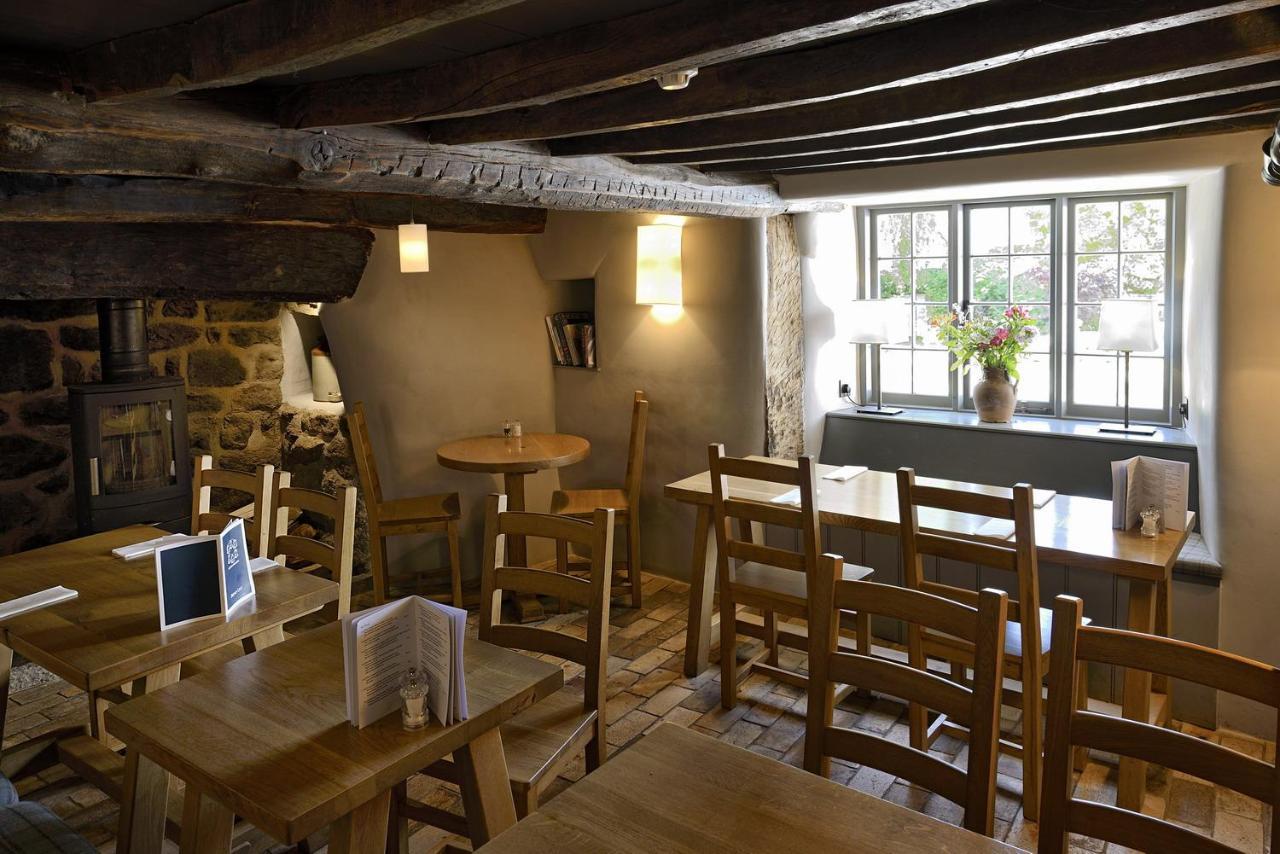 Eversfield Organic At The Ring Of Bells Inn North Bovey Εξωτερικό φωτογραφία